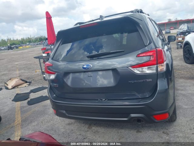 JF2SKADC3RH426813 Subaru Forester Premium