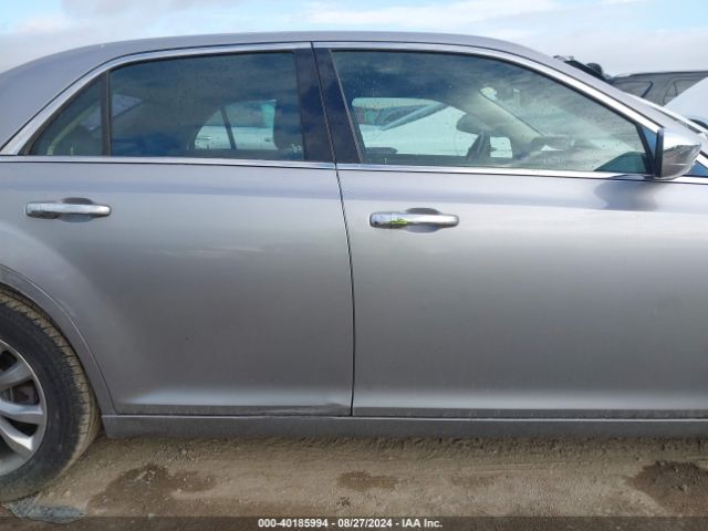 2C3CCAKG7JH177456 Chrysler 300 Limited Awd