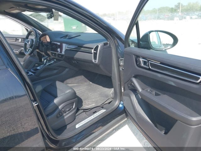 2023 PORSCHE CAYENNE E-HYBRID WP1AE2AY9PDA12655 Photo 4