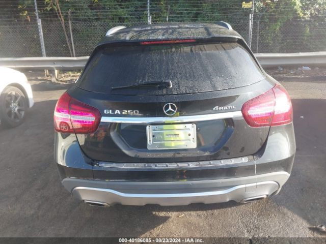 WDCTG4GB3JJ475025 Mercedes-Benz Gla 250 4matic