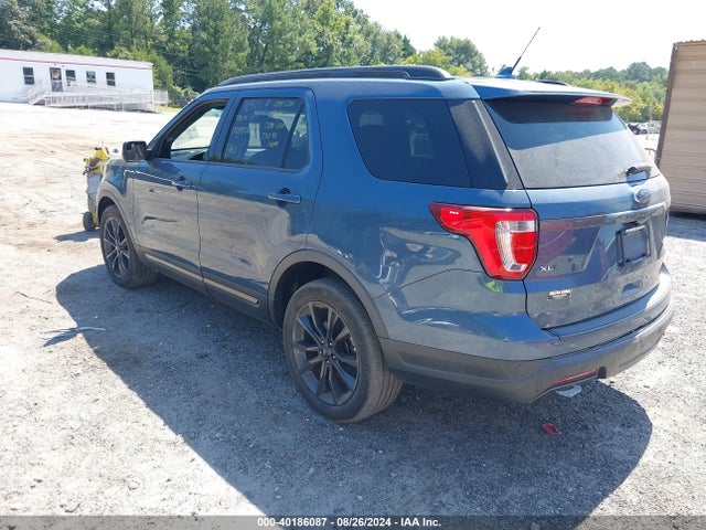 Ford EXPLORER XLT 2018 1FM5K7D89JGB84061 Image 3