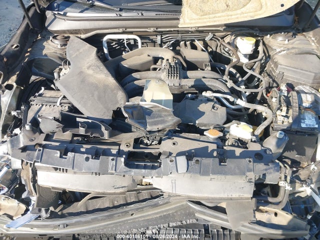 Subaru Outback 2.5i Limited 2018 4S4BSANC9J3257357 Image 10