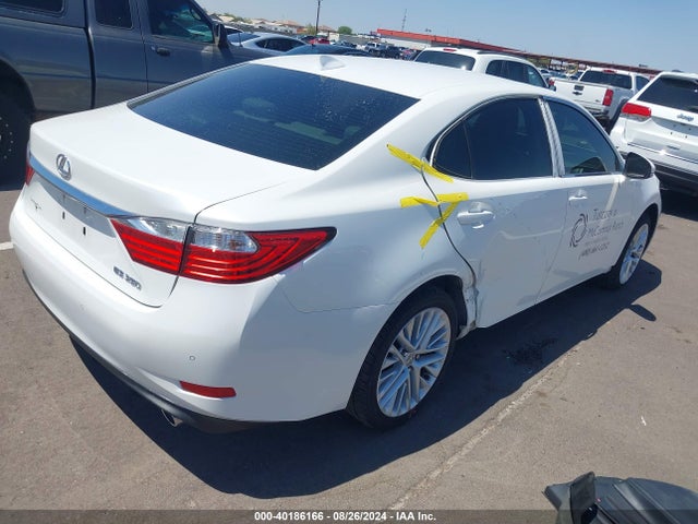 JTHBK1GG2F2199835 Lexus ES 350