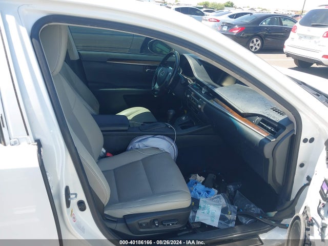 JTHBK1GG2F2199835 Lexus ES 350