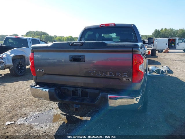 5TFHW5F19EX397690 Toyota Tundra Limited 5.7l V8
