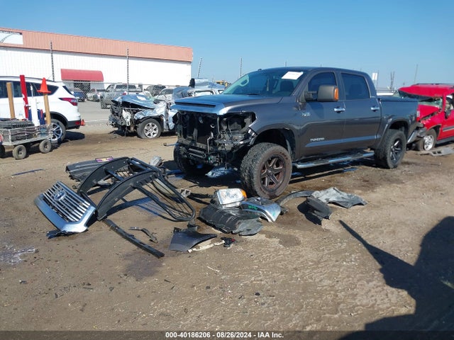 5TFHW5F19EX397690 Toyota Tundra Limited 5.7l V8