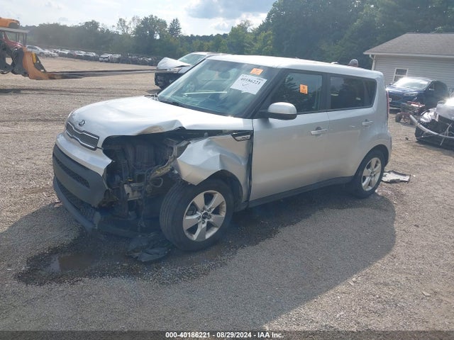KIA Soul 2019 KNDJN2A23K7685137 Image 2