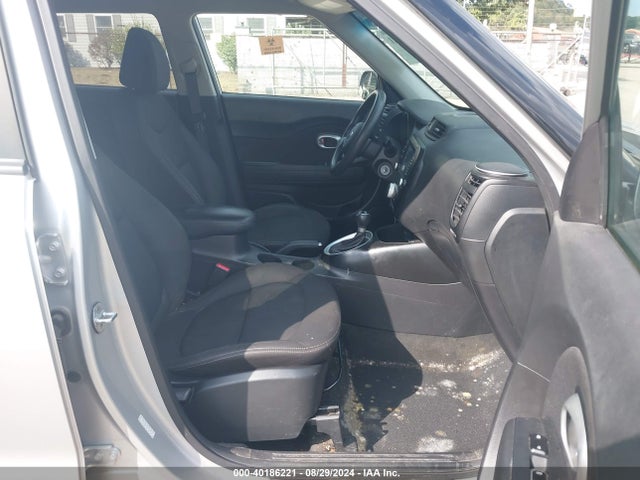 KIA Soul 2019 KNDJN2A23K7685137 Image 5