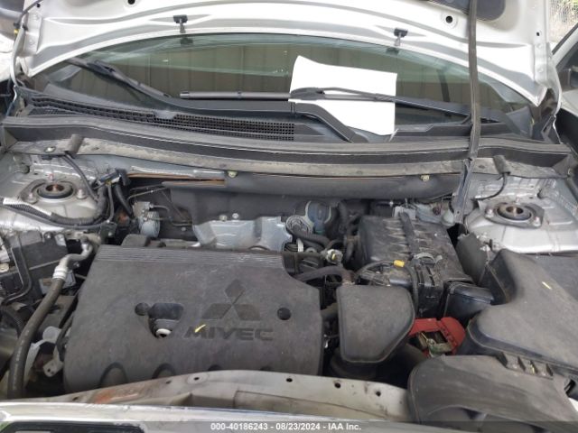 JA4AD2A39JZ054188 Mitsubishi Outlander Es