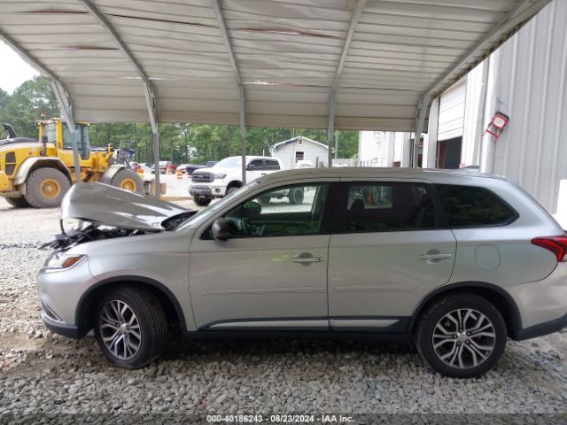JA4AD2A39JZ054188 Mitsubishi Outlander Es