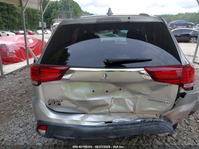 JA4AD2A39JZ054188 Mitsubishi Outlander Es