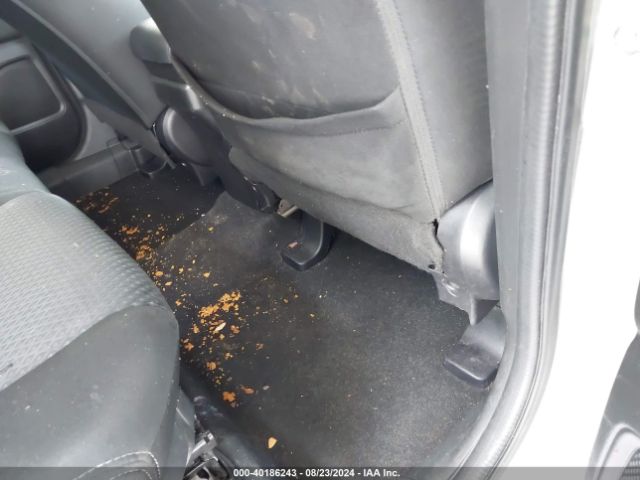 JA4AD2A39JZ054188 Mitsubishi Outlander Es
