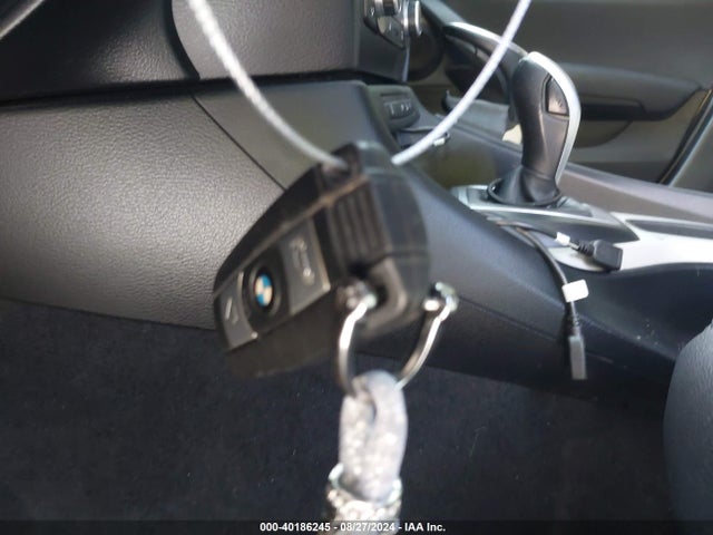 WBAVL1C59FVY38398 BMW X1 Xdrive28i