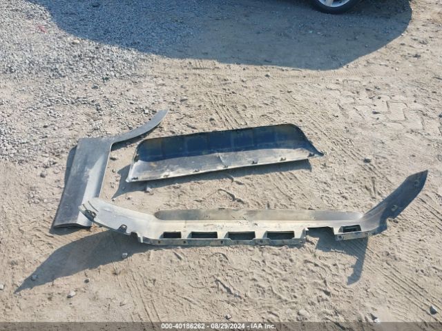 3TMCZ5AN0LM311052 Toyota Tacoma Sr5 V6