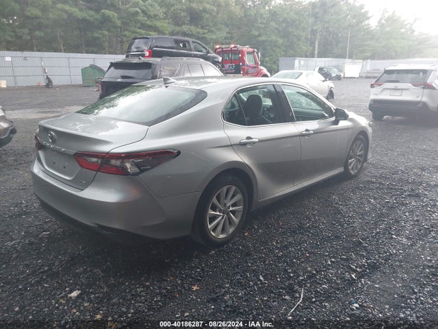 Toyota CAMRY LE 2021 4T1C11AK8MU484431 Image 4