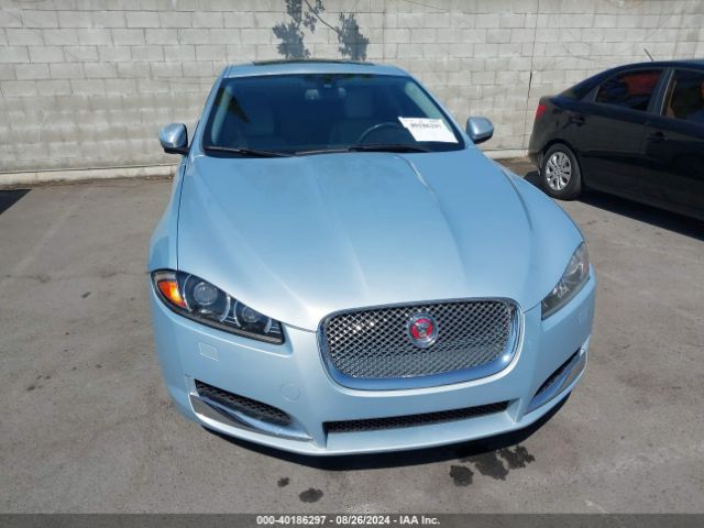 SAJWA0ES4EPU14867 Jaguar Xf I4 T