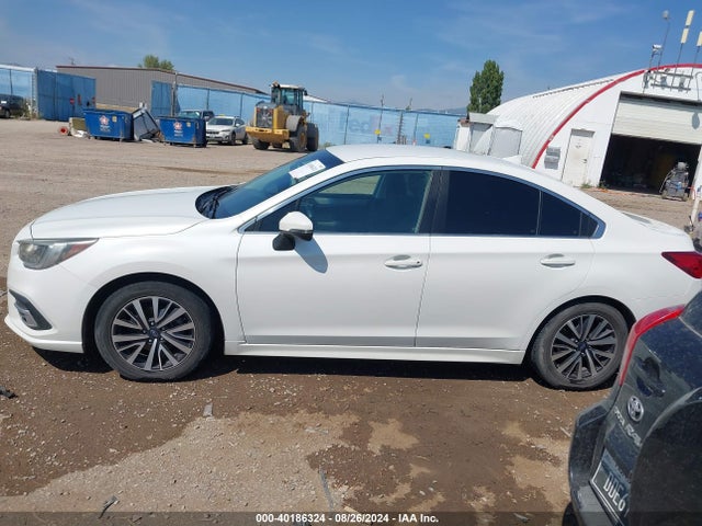 Subaru Legacy 2.5i Premium 2018 4S3BNAF60J3045368 Image 14