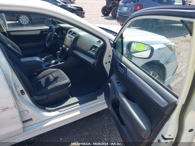 Subaru Legacy 2.5i Premium 2018 4S3BNAF60J3045368 Image 5