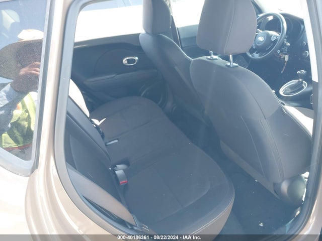 KIA Soul 2016 KNDJN2A23G7319511 Image 8