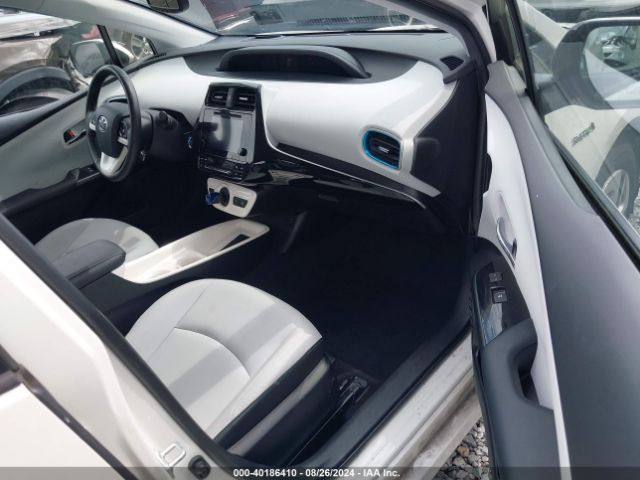 JTDKARFU6G3523164 Toyota Prius Four