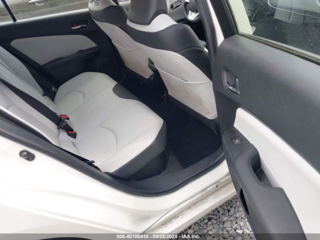 JTDKARFU6G3523164 Toyota Prius Four