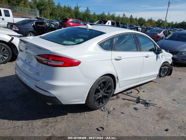 Ford FUSION SE 2019 3FA6P0HD5KR125520 Image 4