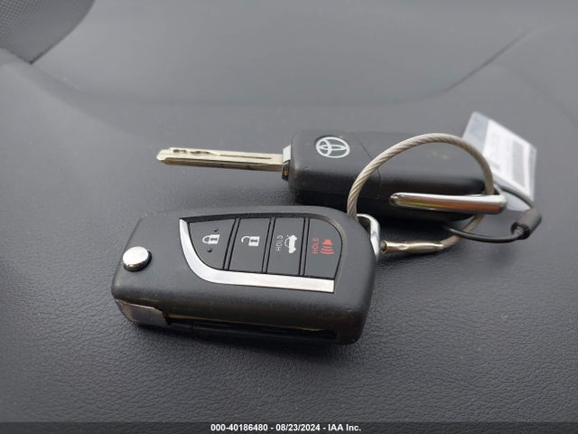 Toyota COROLLA LE 2022 5YFEPMAE2NP317679 Image 11