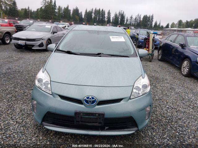 JTDKN3DU6F1926852 Toyota Prius Four