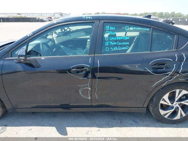 4S3BWAF68R3004799 Subaru Legacy Premium