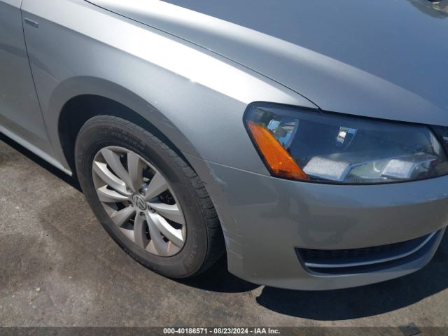 1VWAT7A39EC100422 Volkswagen Passat 1.8t Wolfsburg Edition