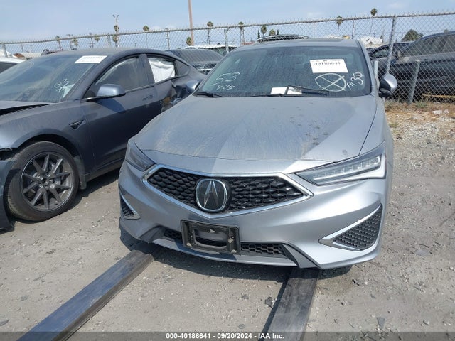 19UDE2F73KA014833 Acura Ilx Premium Package/technology Package