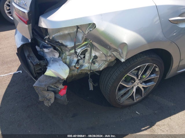19UDE2F73KA014833 Acura Ilx Premium Package/technology Package