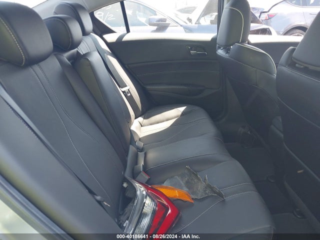 19UDE2F73KA014833 Acura Ilx Premium Package/technology Package