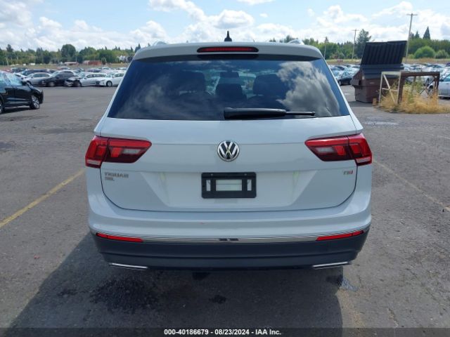 3VV3B7AX5JM182953 Volkswagen Tiguan 2.0t Se/2.0t Sel