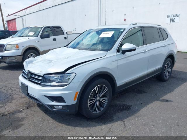 3VV3B7AX5JM182953 Volkswagen Tiguan 2.0t Se/2.0t Sel
