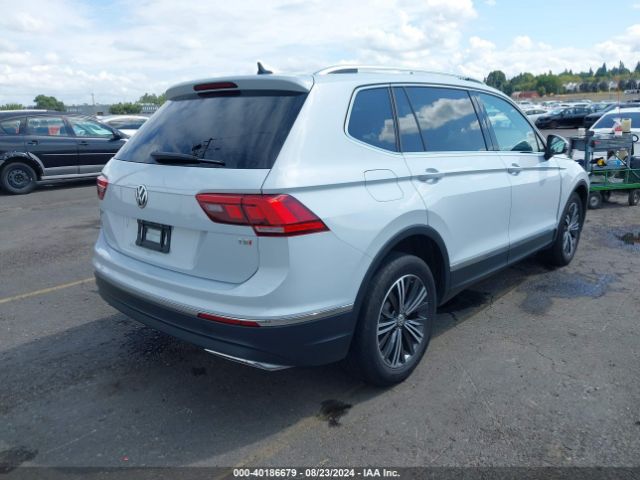 3VV3B7AX5JM182953 Volkswagen Tiguan 2.0t Se/2.0t Sel