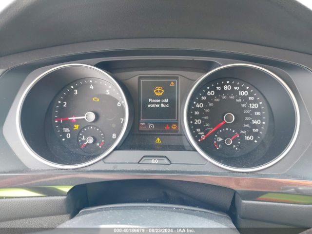 3VV3B7AX5JM182953 Volkswagen Tiguan 2.0t Se/2.0t Sel