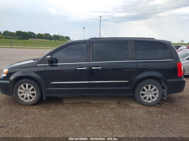 2C4RC1BG4FR755360 Chrysler Town & Country Touring