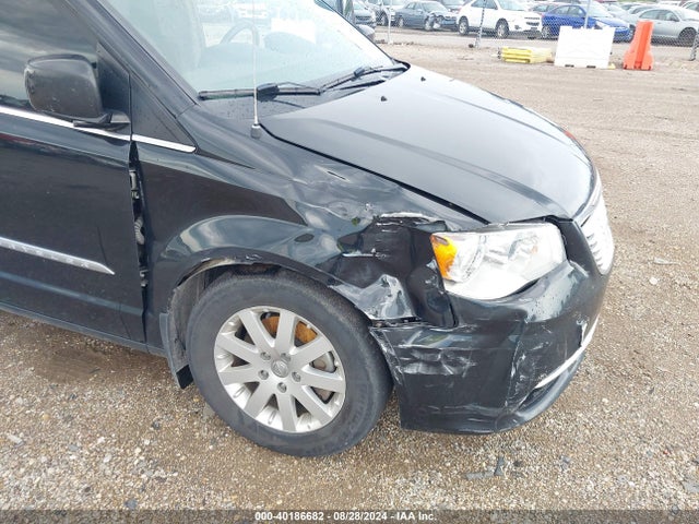 2C4RC1BG4FR755360 Chrysler Town & Country Touring