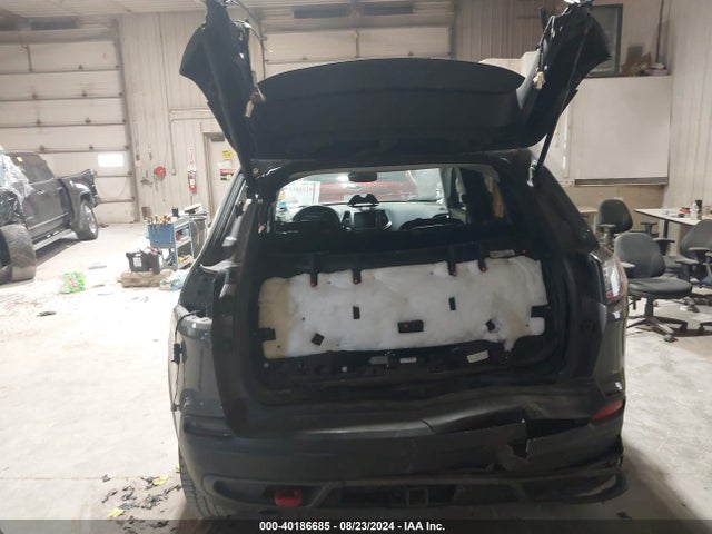 1C4PJMBX3KD468569 Jeep Cherokee Trailhawk 4x4