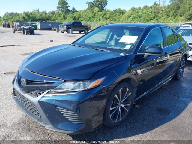 2018 TOYOTA CAMRY 4T1B11HK3JU572400 Photo 1