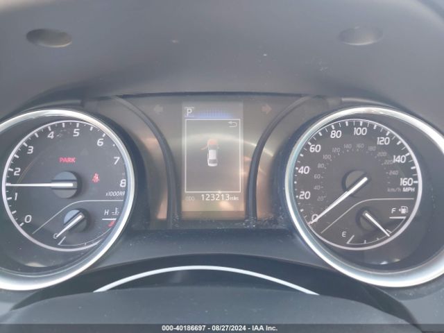 2018 TOYOTA CAMRY 4T1B11HK3JU572400 Photo 6