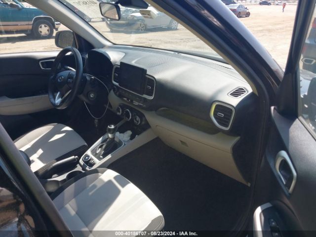 KMHRC8A38NU185495 Hyundai Venue Sel