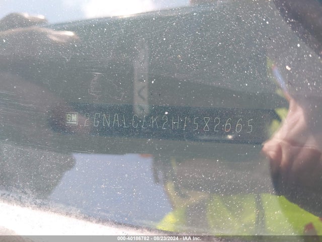 Chevrolet EQUINOX LT 2017 2GNALCEK2H1582665 Image 9