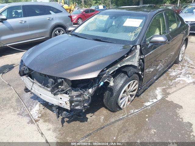Toyota CAMRY LE 2018 JTNB11HK8J3040064 Image 6
