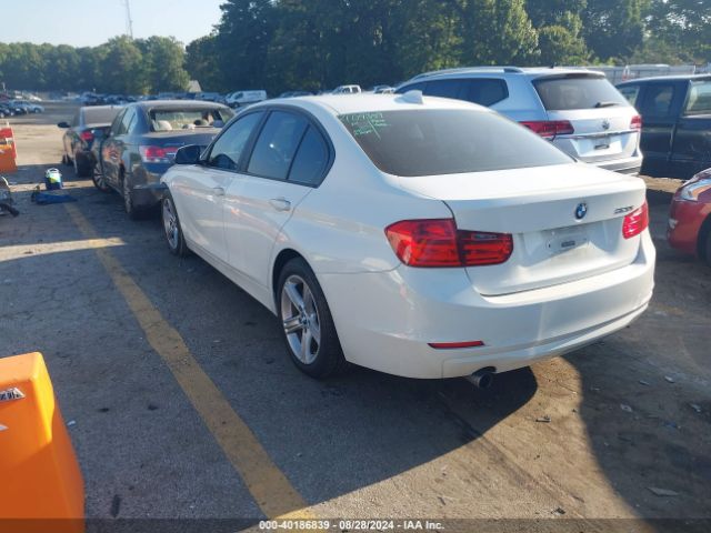 WBA3B1G59ENN90446 BMW 320i