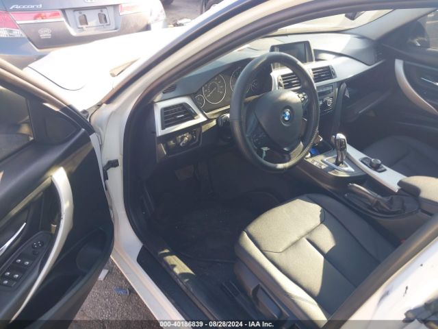 WBA3B1G59ENN90446 BMW 320i
