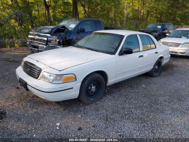 1999 FORD CROWN VICTORIA 2FAFP71W9XX111620 Photo 1
