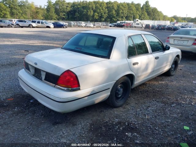 1999 FORD CROWN VICTORIA 2FAFP71W9XX111620 Photo 3