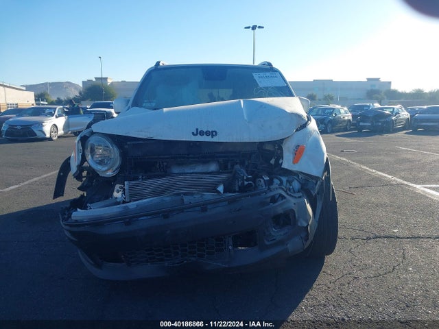 ZACCJABB4JPJ04076 Jeep Renegade Altitude Fwd